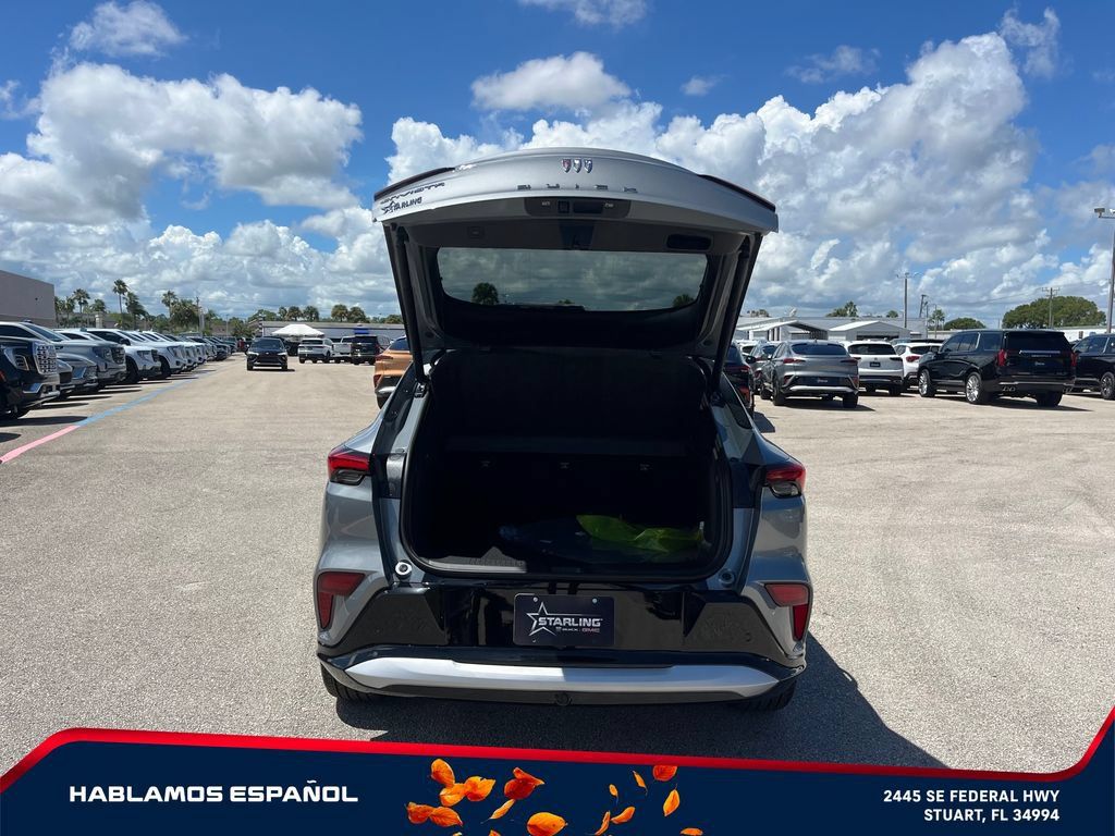 New 2026 Buick Envista Sport Touring w/ Convenience I Package FWD image 16