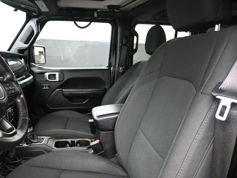 Used 2020 Jeep Wrangler Unlimited Sport image 8