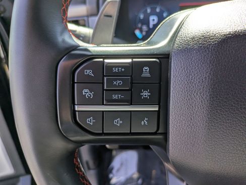 Used 2025 Ford F150 Raptor AWD/4WD image 19