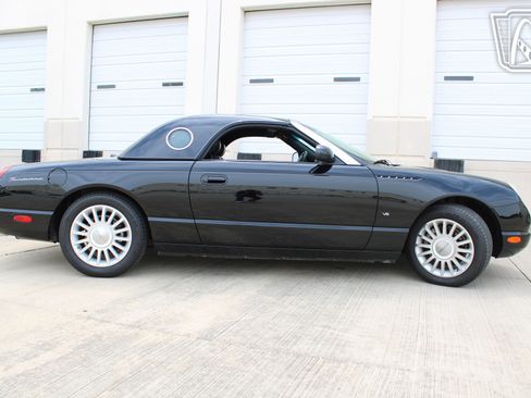 Used 2004 Ford Thunderbird RWD image 39