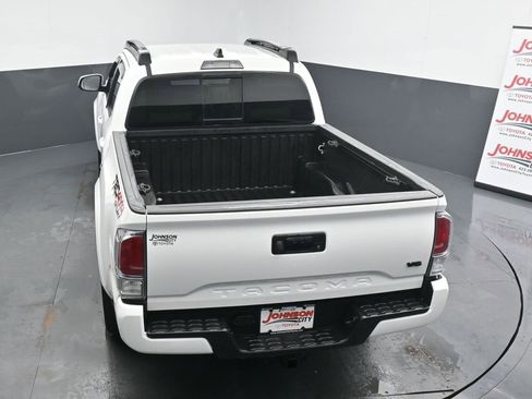 Used 2023 Toyota Tacoma TRD Sport image 31