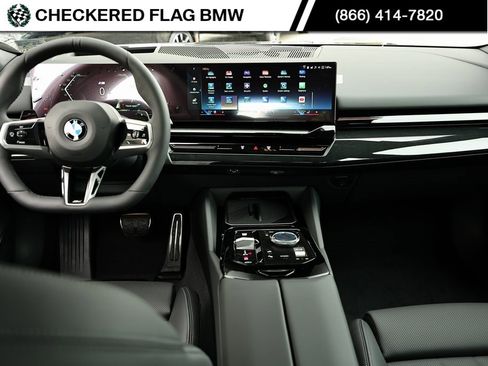 Used 2025 BMW 530i w/ M Sport Package image 27