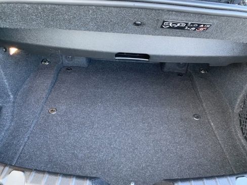 Used 2019 BMW 230i Convertible w/ Premium Package image 8