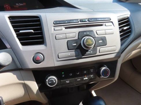 Used 2012 Honda Civic LX image 21