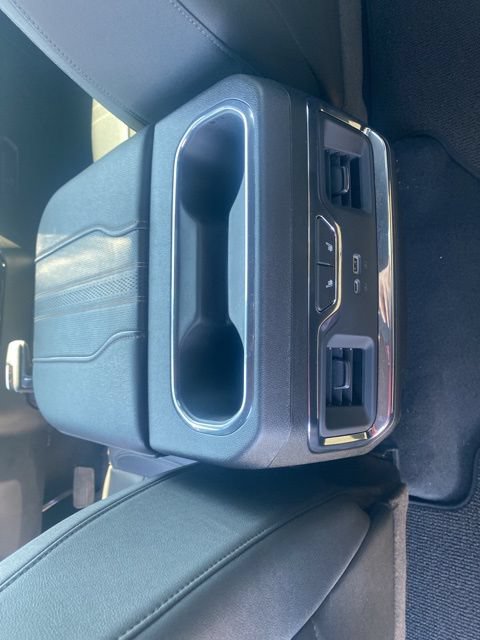 Used 2024 Chevrolet Silverado 1500 High Country w/ Technology Package AWD/4WD image 13