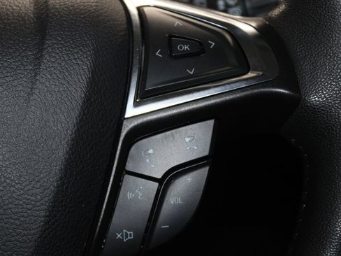 Used 2024 Ford Edge Titanium AWD/4WD image 36
