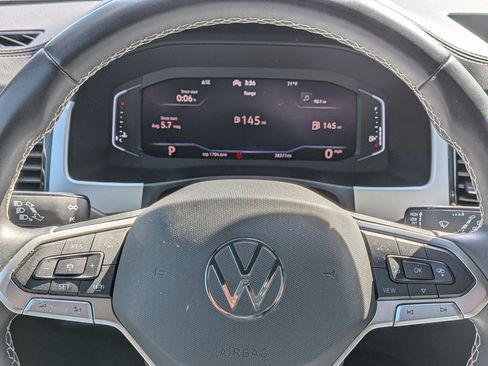 Used 2023 Volkswagen Atlas Cross Sport SE w/ Panoramic Sunroof Package image 20