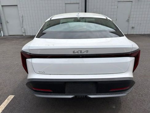 New 2026 Kia K4 FWD image 4