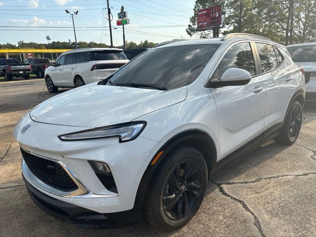 Used 2024 Buick Encore GX Sport Touring w/ Comfort Package FWD image 1