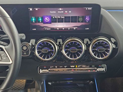 Certified 2025 Mercedes-Benz GLA 250 image 26