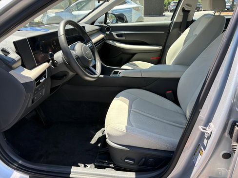Certified 2025 Hyundai Sonata SEL FWD image 15
