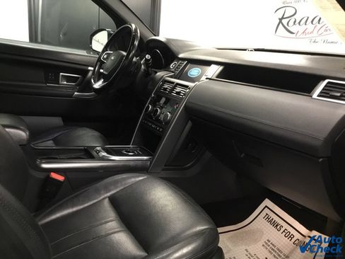 Used 2019 Land Rover Discovery Sport HSE image 38