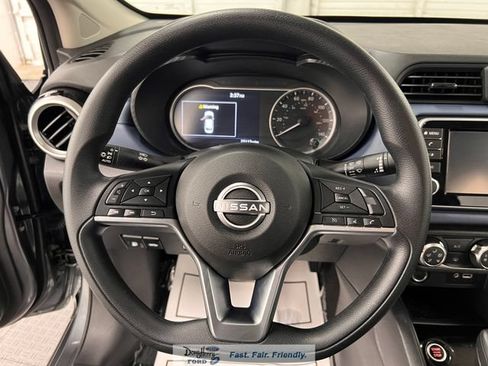 Used 2025 Nissan Versa SV FWD image 36