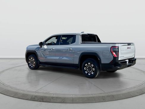 Used 2026 GMC Sierra EV Elevation AWD/4WD image 6