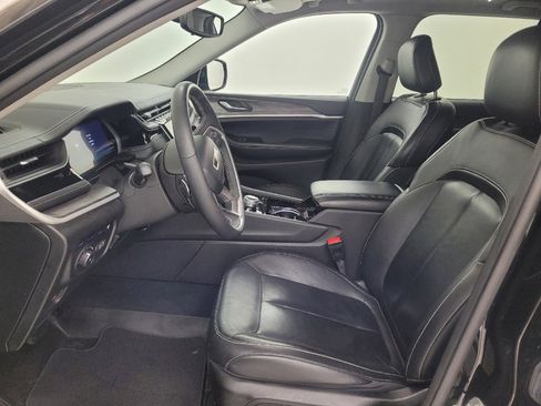 Used 2022 Jeep Grand Cherokee Limited 4xe image 17