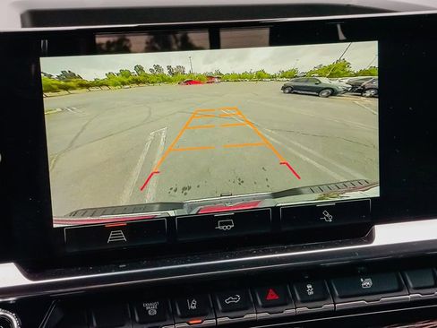 New 2026 GMC Sierra 2500 SLE w/ Preferred Package image 21