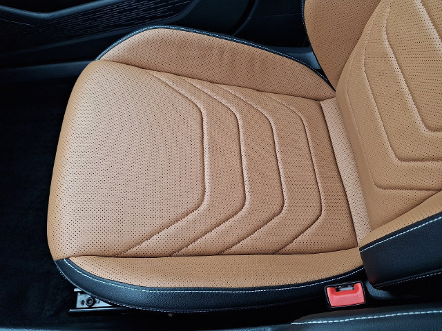 Certified 2024 Volkswagen Jetta SEL FWD image 26