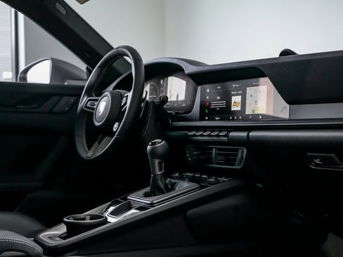 Certified 2026 Porsche 911 GT3 image 28