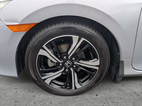 Used 2016 Honda Civic Touring image 7