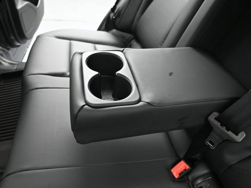 Used 2026 Nissan Rogue Dark Armor AWD/4WD image 17