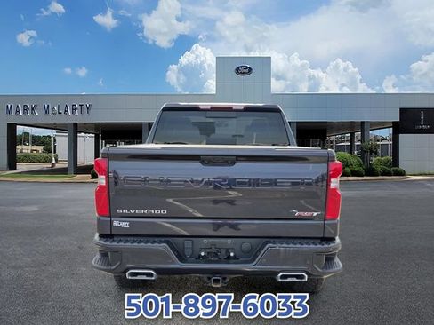 Used 2022 Chevrolet Silverado 1500 RST AWD/4WD image 4