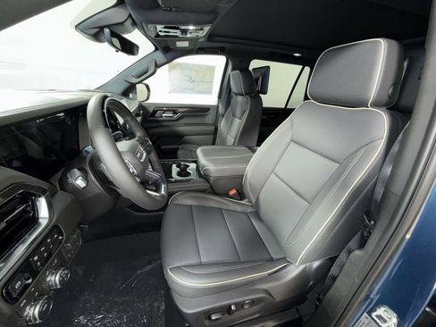 New 2026 GMC Yukon Elevation w/ Elevation Premium Package image 13