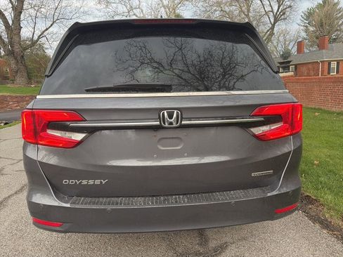 Used 2021 Honda Odyssey Touring image 4