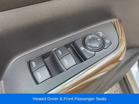 Certified 2023 GMC Acadia SLE w/ Driver Convenience Package FWD image 17