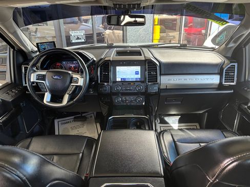 Used 2021 Ford F250 Lariat image 17