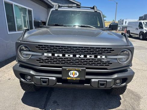 Used 2022 Ford Bronco Badlands AWD/4WD image 2