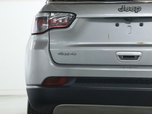 Used 2018 Jeep Compass Limited w/ Navigation Group image 45