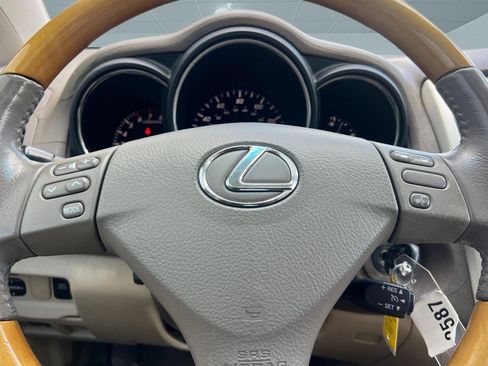 Used 2005 Lexus RX 330 AWD image 10
