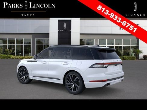 New 2026 Lincoln Aviator Black Label image 4