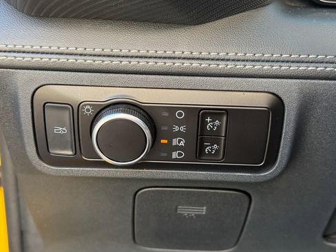 Used 2024 Ford Mustang Premium image 36