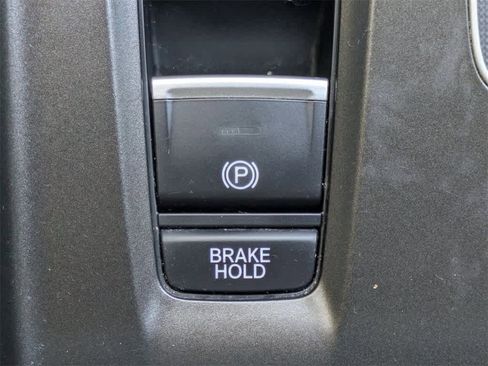 Used 2021 Honda Accord Touring image 30