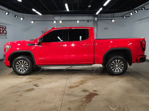 Used 2021 GMC Sierra 1500 AT4 w/ AT4 Premium Package image 4