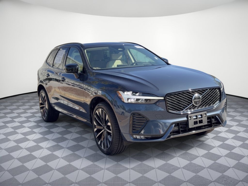 Used 2026 Volvo XC60 B5 Ultra AWD/4WD image 7