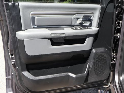 Used 2016 RAM 1500 Big Horn RWD image 14