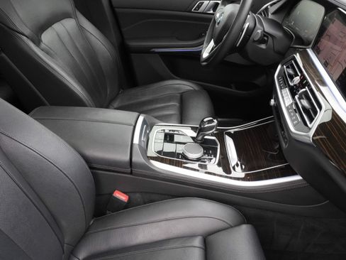 Used 2020 BMW X5 xDrive40i w/ Premium Package AWD/4WD image 13