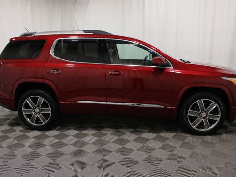 Used 2019 GMC Acadia Denali w/ Technology Package AWD/4WD image 34
