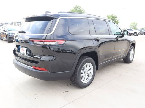 New 2026 Jeep Grand Cherokee L Laredo AWD/4WD image 22