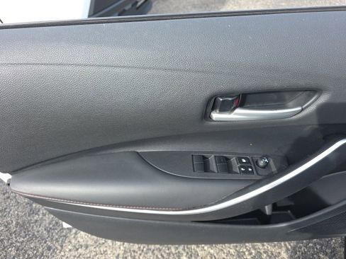 Used 2024 Toyota Corolla SE image 13