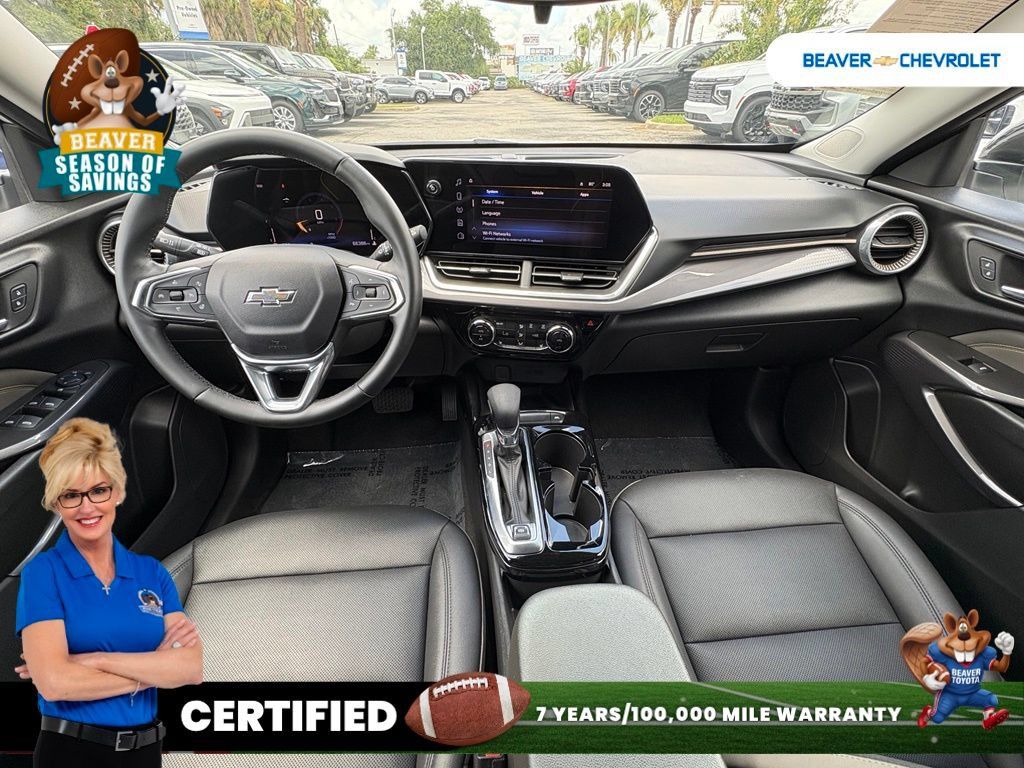 Used 2024 Chevrolet Trax ACTIV w/ Sunroof Package FWD image 24