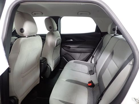 Used 2021 Chevrolet TrailBlazer LS AWD/4WD image 30