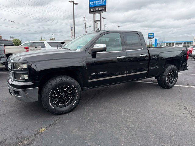 Used 2015 Chevrolet Silverado 1500 LTZ Z71 w/ LTZ Plus Package AWD/4WD image 3