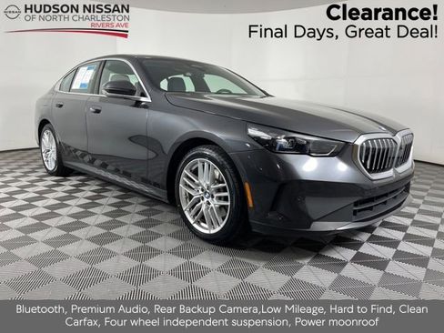 Used 2024 BMW 530i RWD image 1