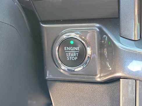 Used 2022 Ford F150 XLT w/ Equipment Group 302A High image 28