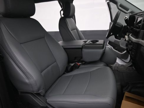 New 2025 Ford F250 XL w/ XL Off-Road Package image 16
