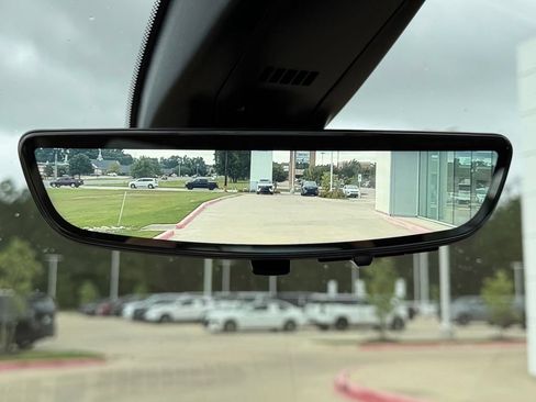 Used 2025 Cadillac XT6 Premium Luxury w/ Platinum Package AWD/4WD image 31
