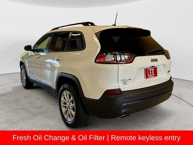 Used 2022 Jeep Cherokee Latitude Lux w/ Mopar Interior Package AWD/4WD image 3